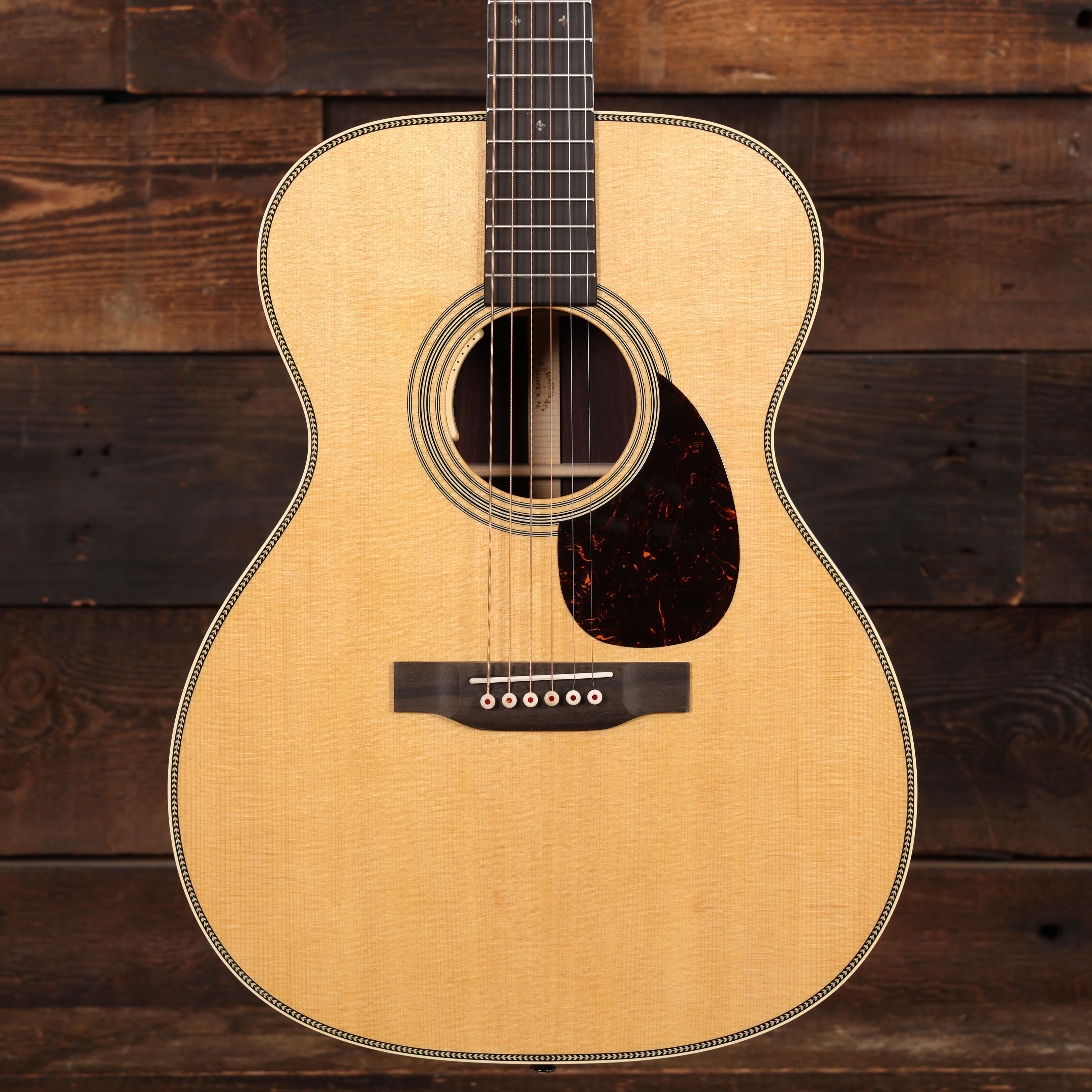 Martin OM-28E Standard Series Electro Acoustic Guitar with LR